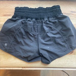 Lululemon short